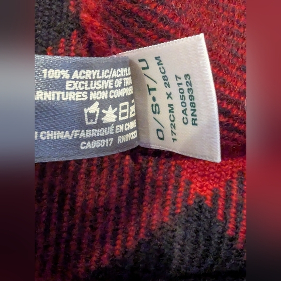 Roots Scarf red & black plaid with leather brand tag O/S gender free - Picture 11 of 12